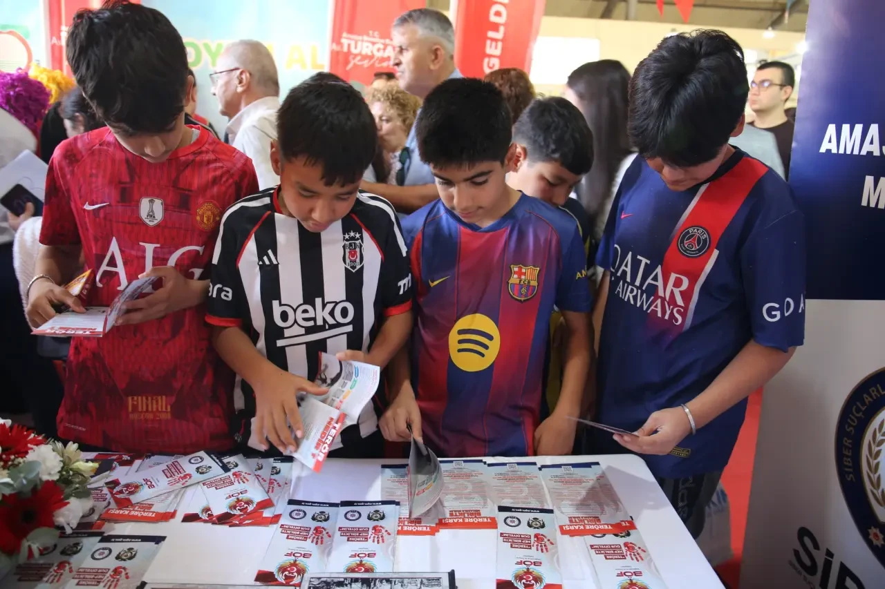 Amasya’da 5 Bin Kişiye Terör Bilinci Kazandırıldı 4