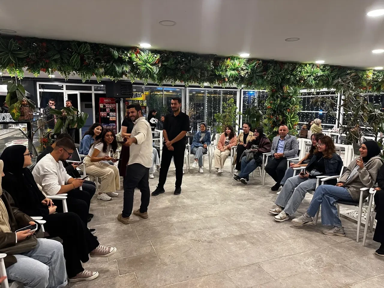 Başkan ve Gençlerden Keyifli Akşam 3