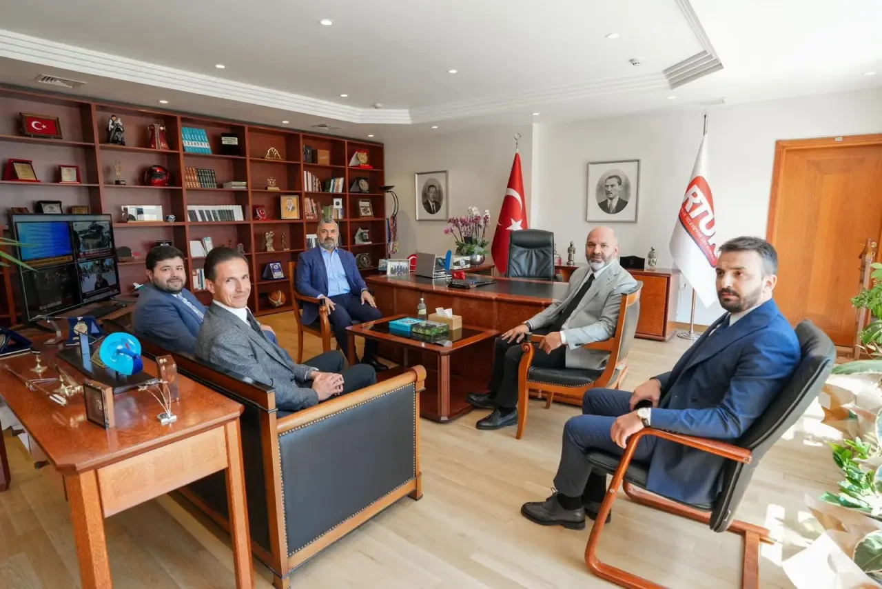 Dünya Şampiyonu Güreşçilerden RTÜK’e Ziyaret 2