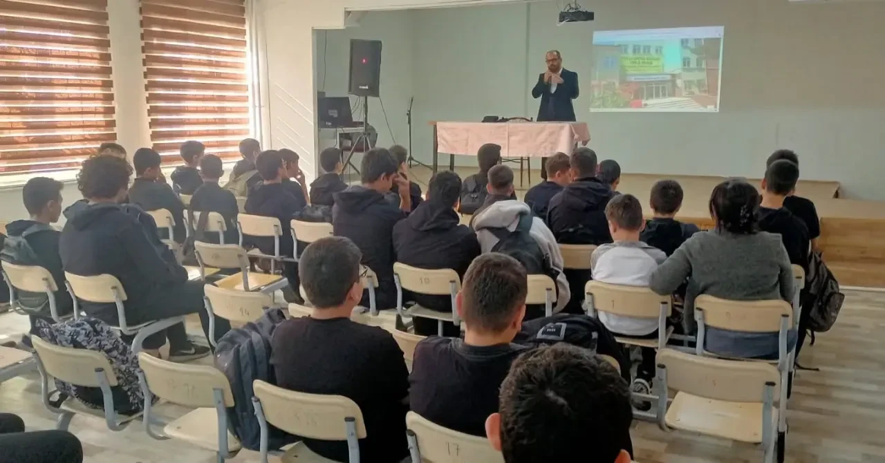 İHL Öğrencilerine Söyleşi 1