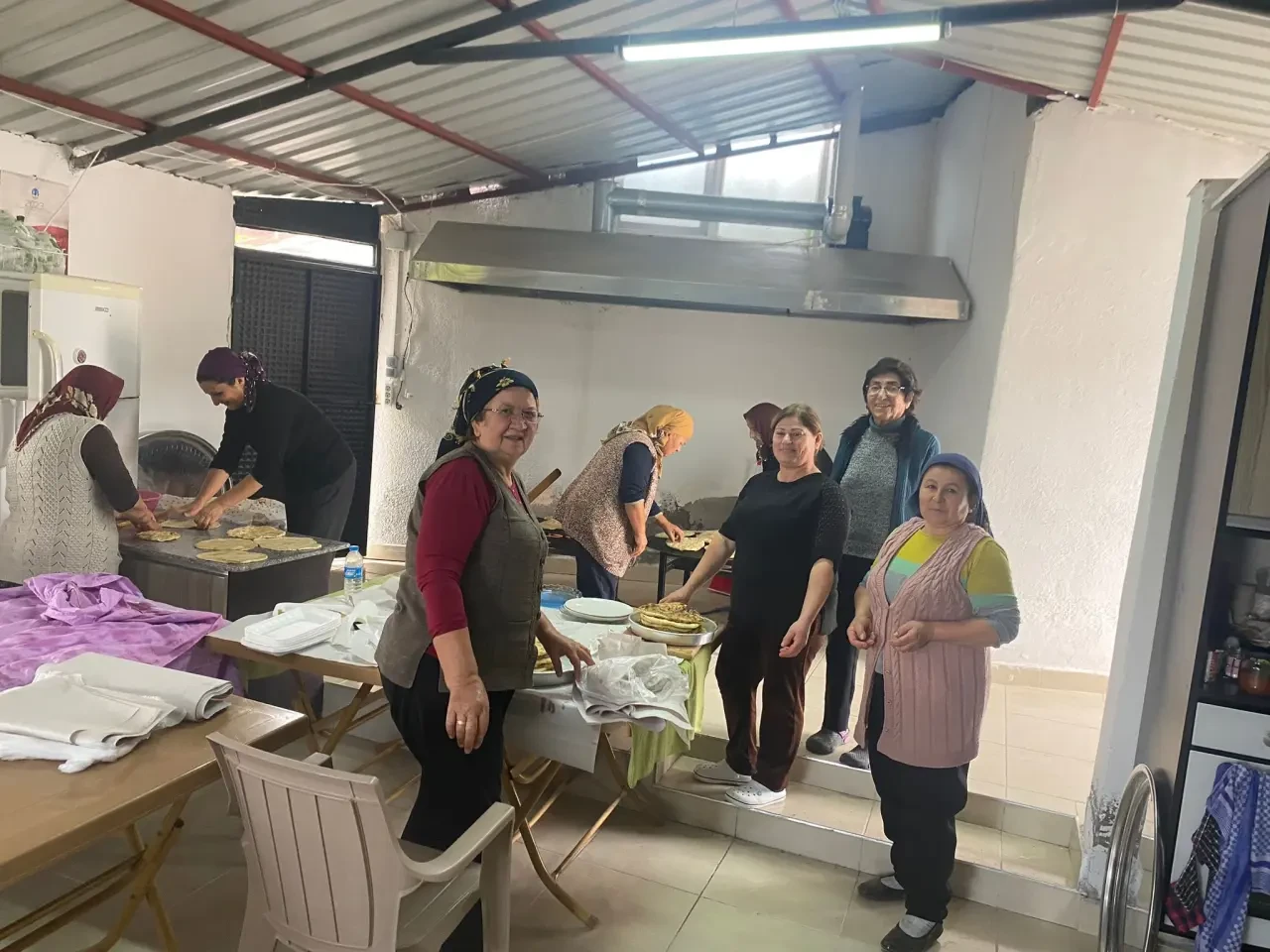 Oymak Köyü’nde Ekmekle Yoğrulan Cumhuriyet Coşkusu 6