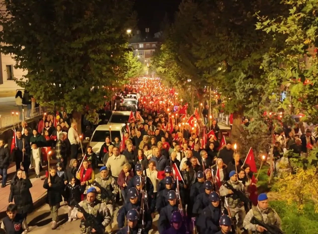 Biriz, Beraberiz, Cumhuriyet’e Sahip Çıkıyoruz 4
