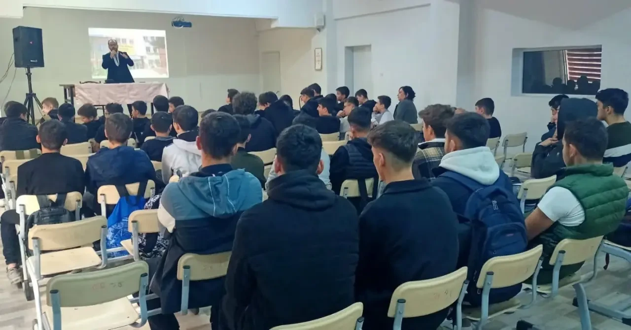 İHL Öğrencilerine Söyleşi 2