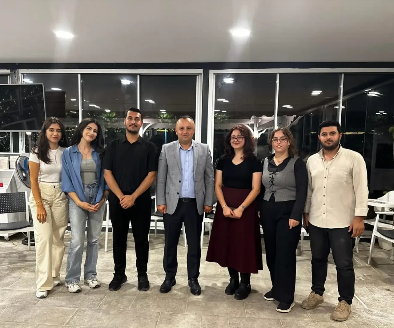 Başkan ve Gençlerden Keyifli Akşam 1