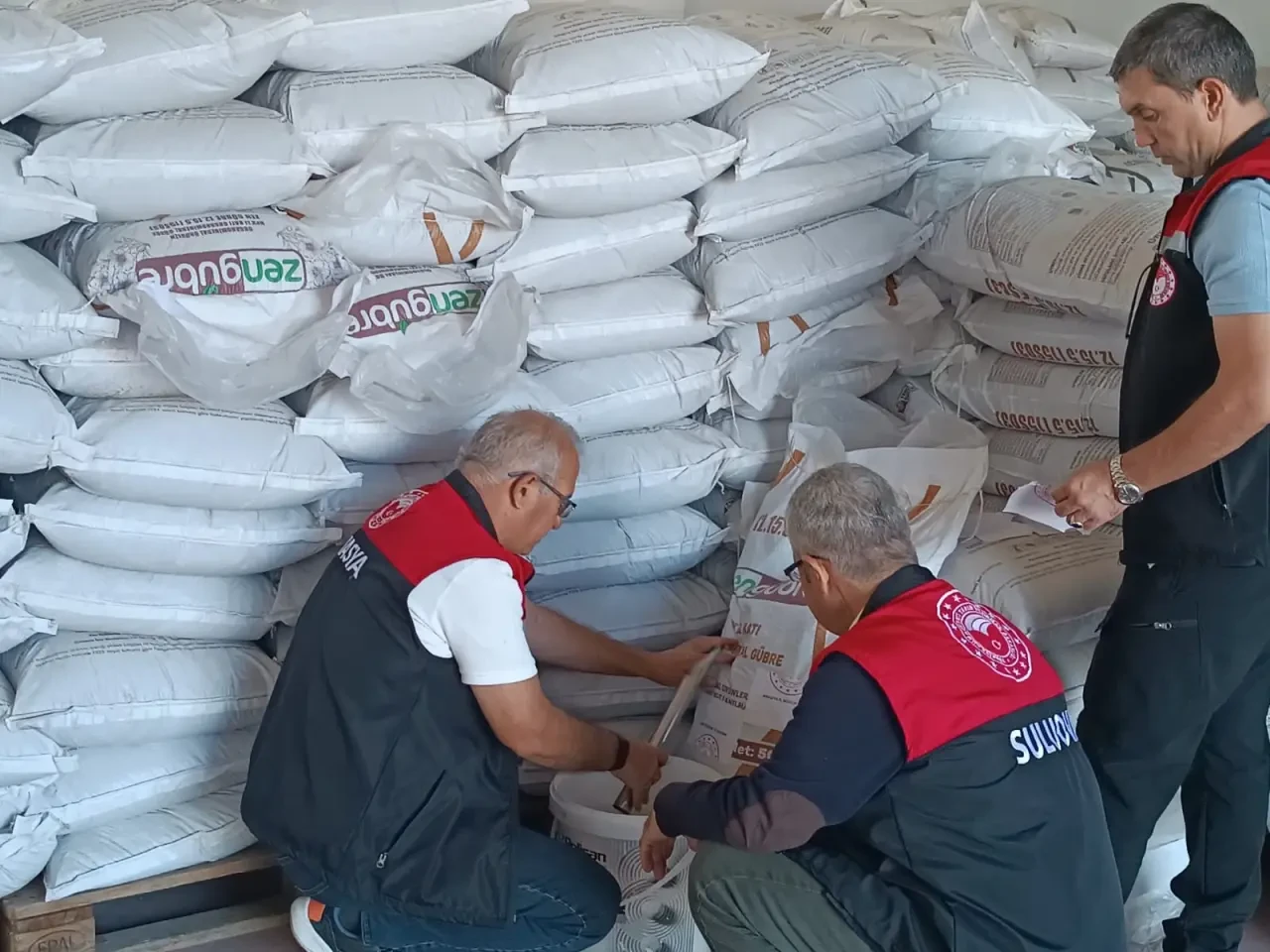 Suluova’da Bitki Koruma Ürünleri ve Gübre Bayilerine Sıkı Denetim 4