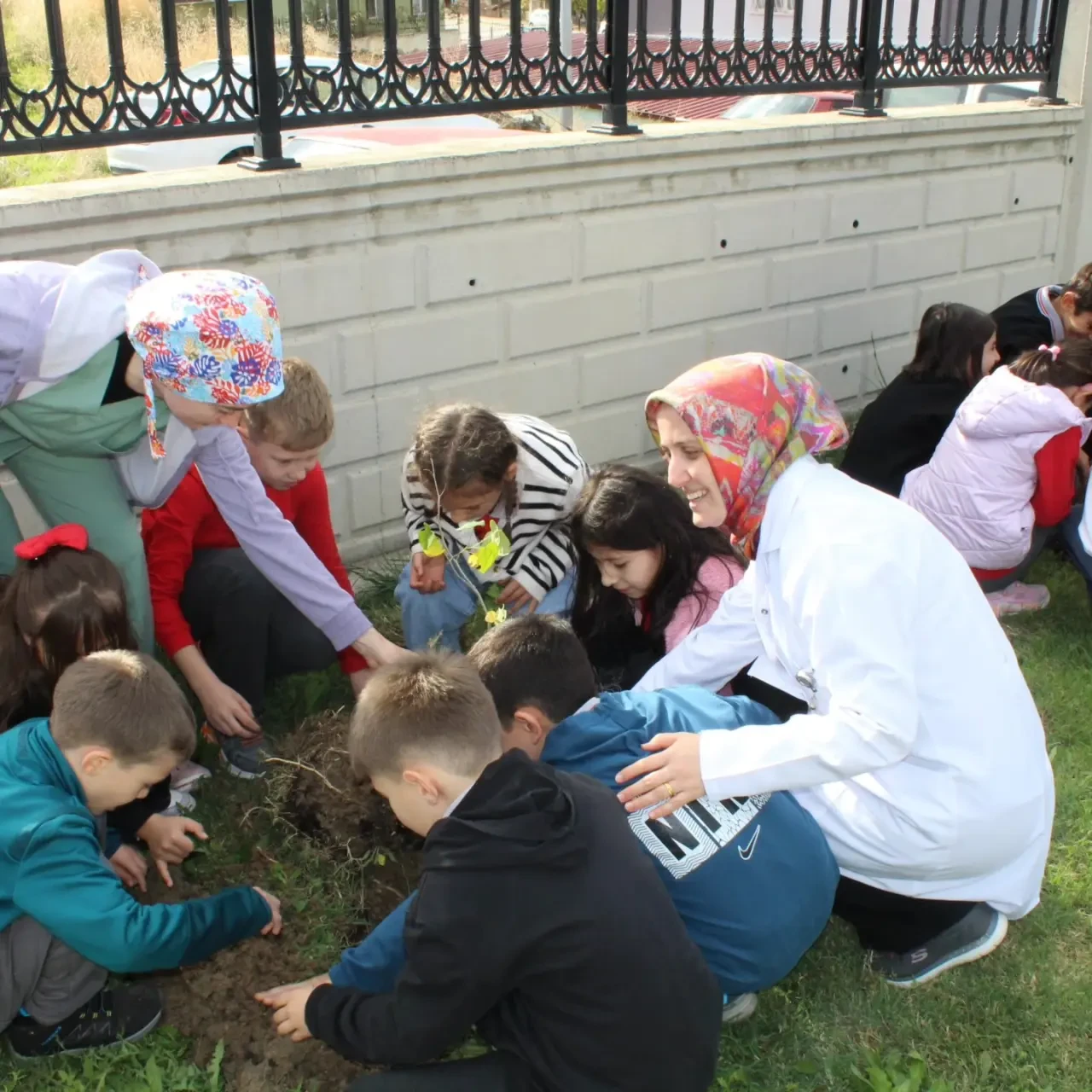 102.yıl anısına 102 Fidan dikimi... 3