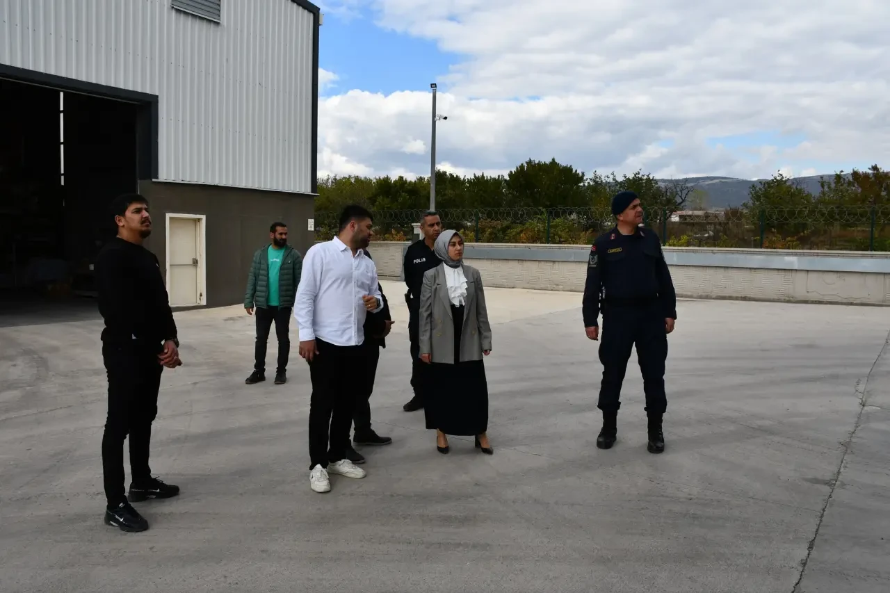 Kaymakam Güneş’ten Naturel Fabrikalarına Ziyaret 1