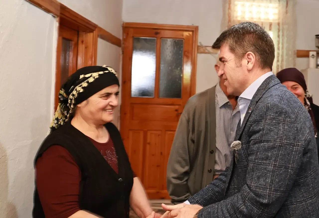 Vali Önder Bakan’dan Sarayözü Köyü’nde 2
