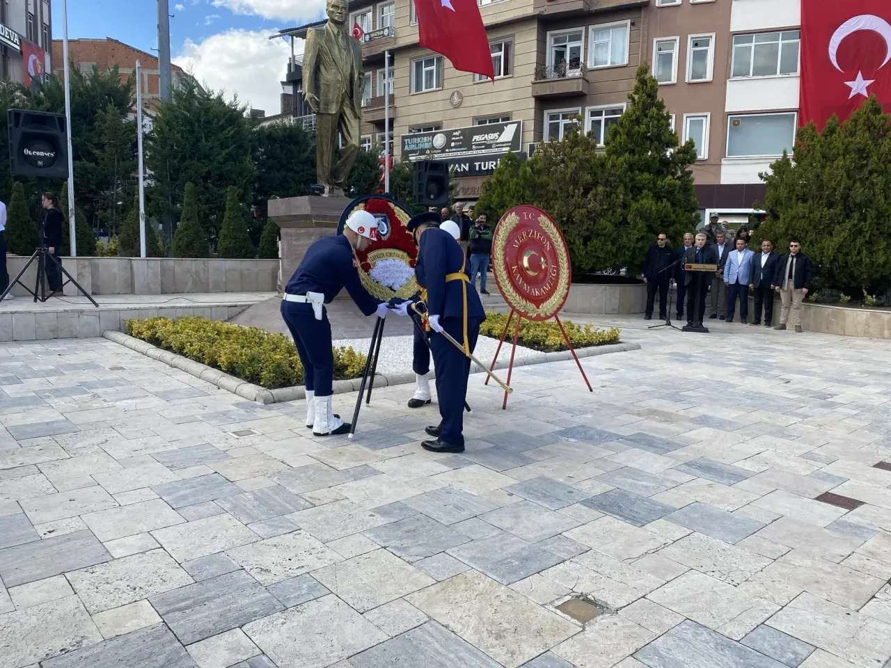 Merzifon’da 29 Ekim Cumhuriyet Bayramı Çelenk Sunma Töreni 3