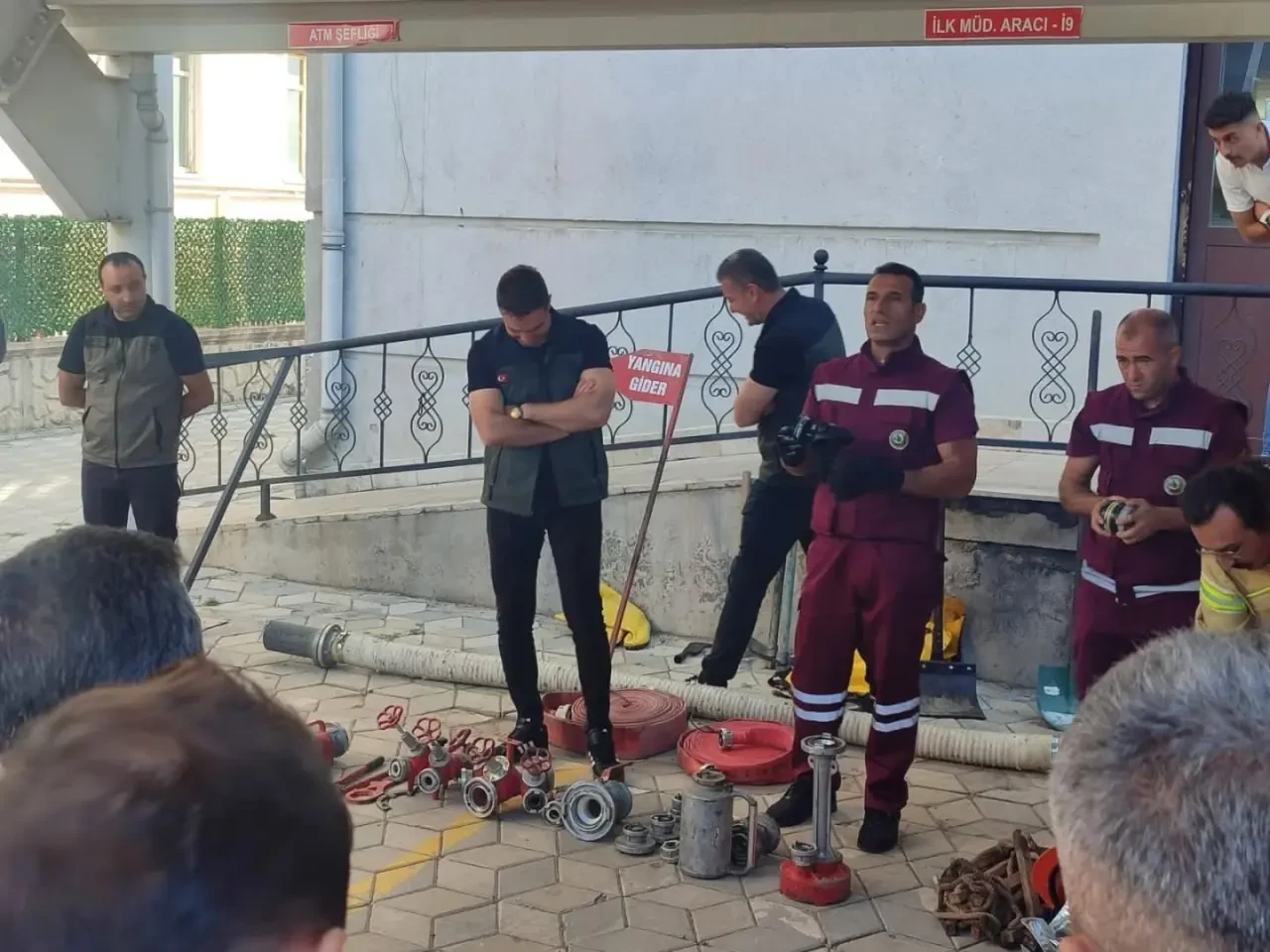MEB AKUB Ekibine Yangınla Mücadele Eğitimi 2