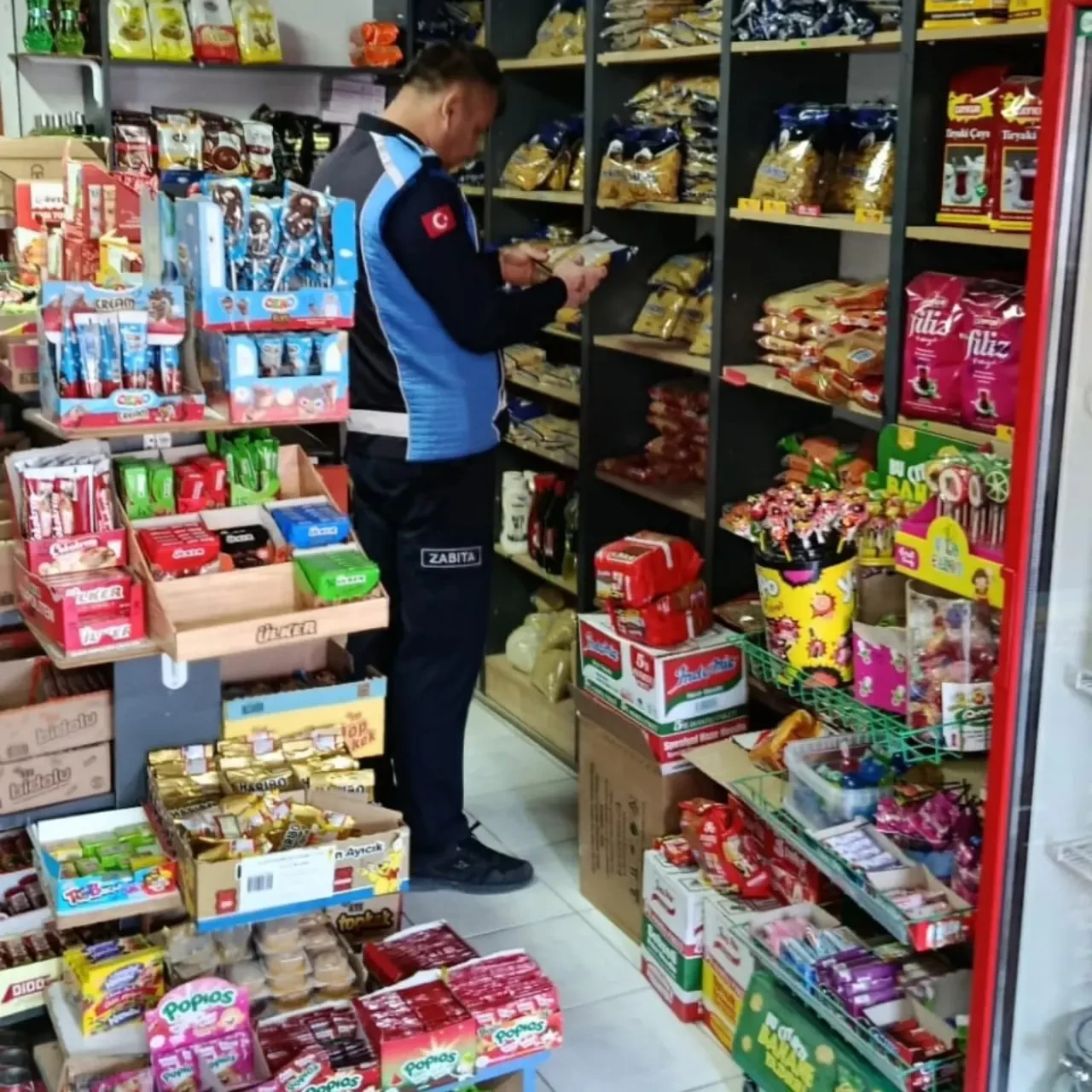 Suluova'da Vatandaş Sağlığı İçin Titiz Denetimler 4