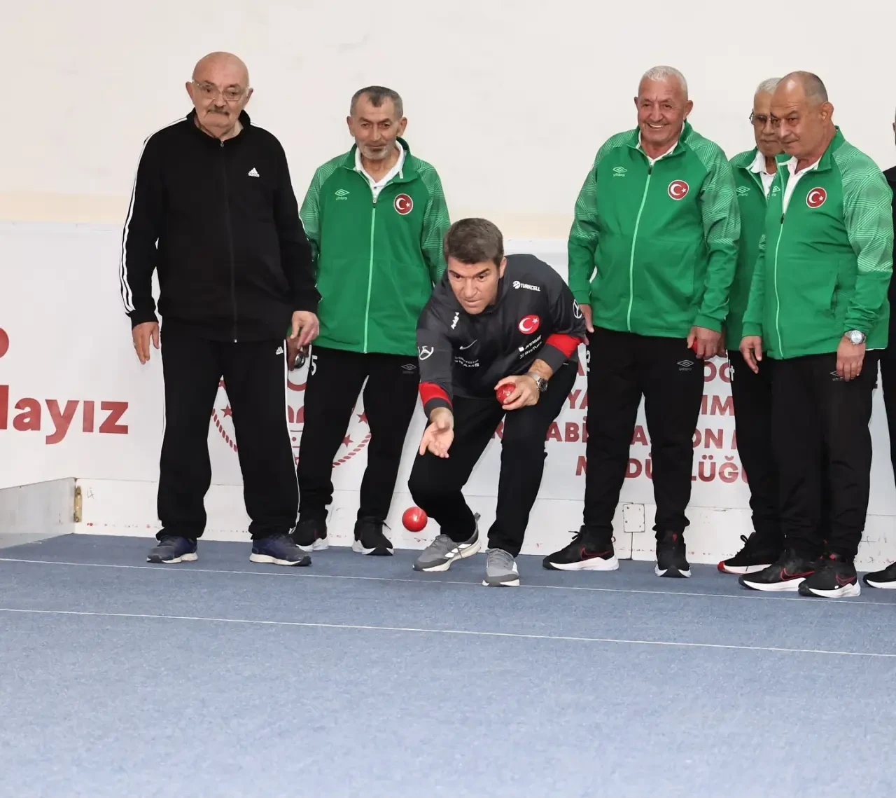 Vali Bakan Bocce Rüzgârı Estirdi! 3