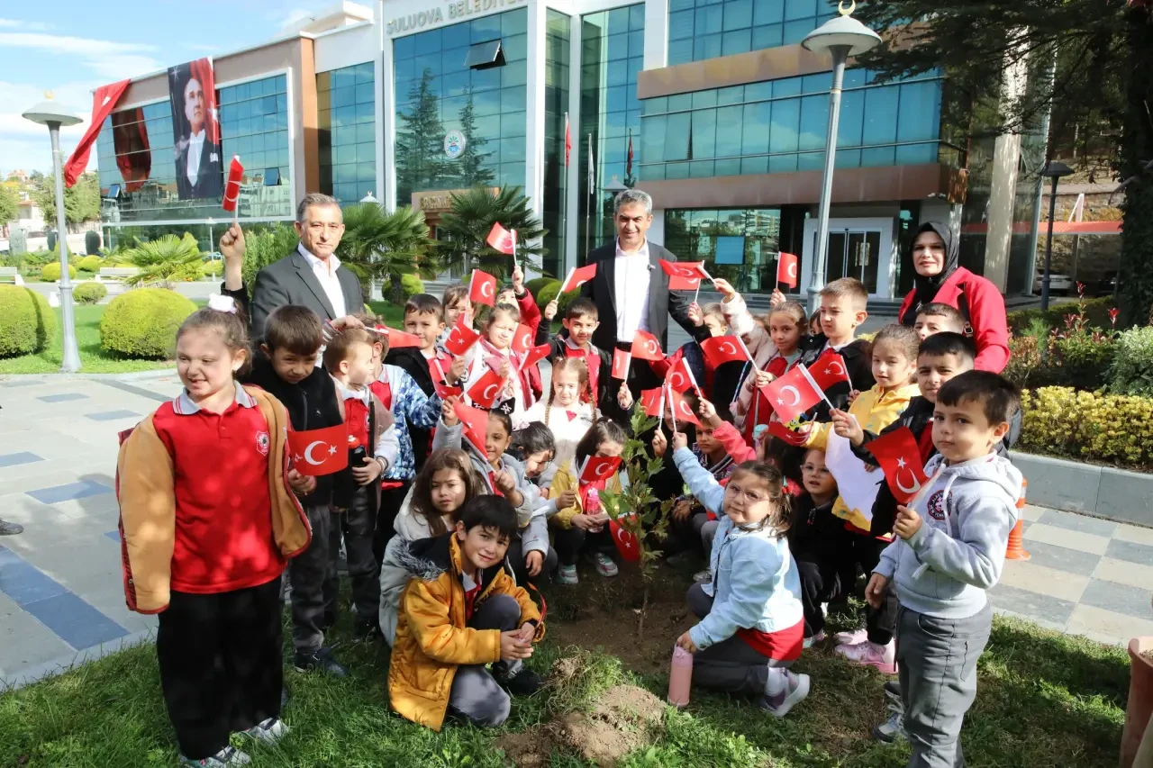 102.yıl anısına 102 Fidan dikimi... 9