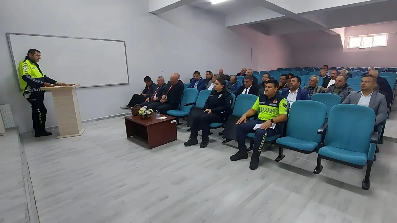 Gümüşhacıköy’de Taşımalı Eğitim Toplantısı 1