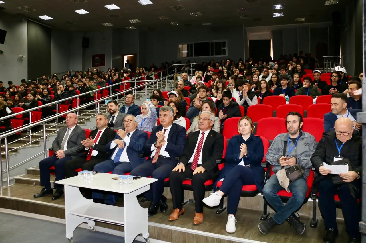 Merzifon’un Değerleri Bilimle Geleceğe Taşınıyor 4