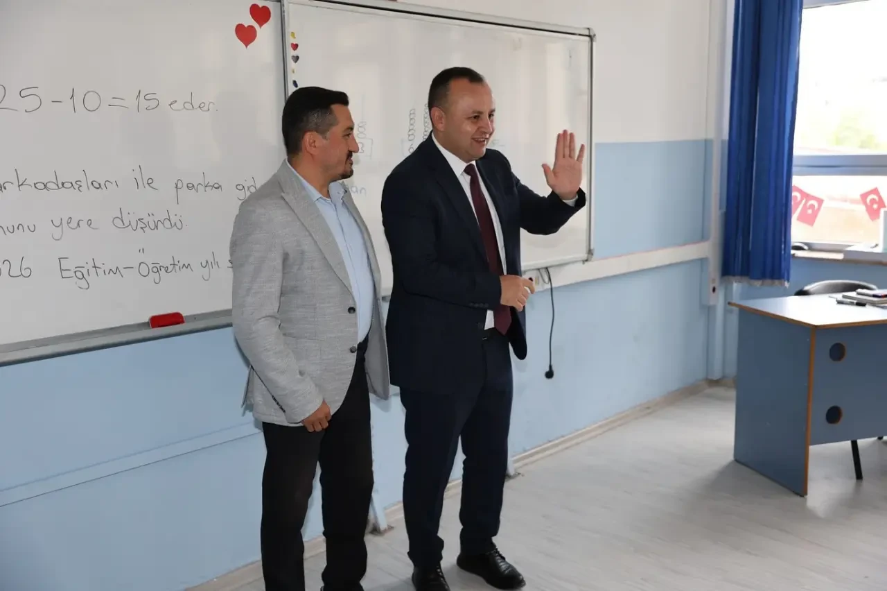 Başkan Sevindi’den Minik Hazal’a Sürpriz 3