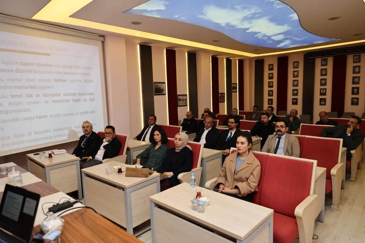 Merzifon Belediyesi’nde Disiplin Süreçleri Eğitimi Düzenlendi 3
