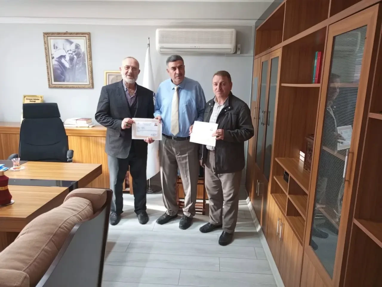 Merzifon Müftülüğünden Hocalara Başarı Belgesi 1