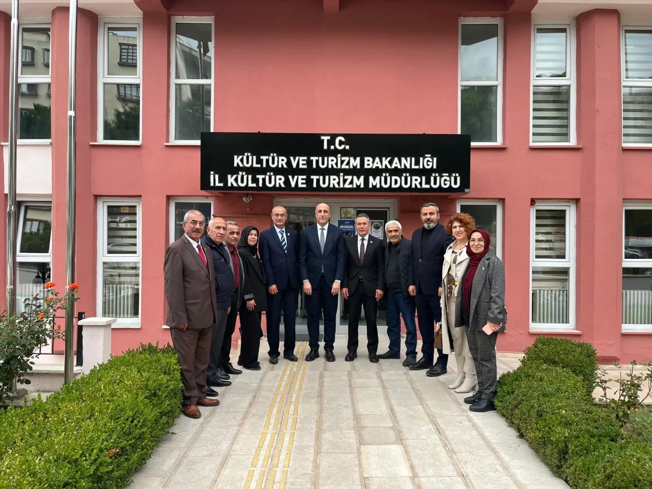 MHP Amasya Teşkilatından Kurum ve Esnaf Ziyaretleri 1