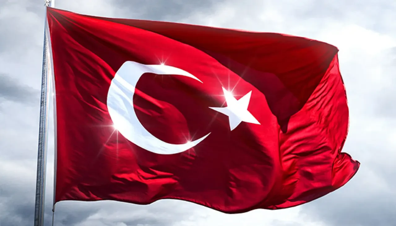 Rüyada Bayrak Görmek Ne Anlama Gelir? İşte Renklerine Göre Rüya Tabirleri 2