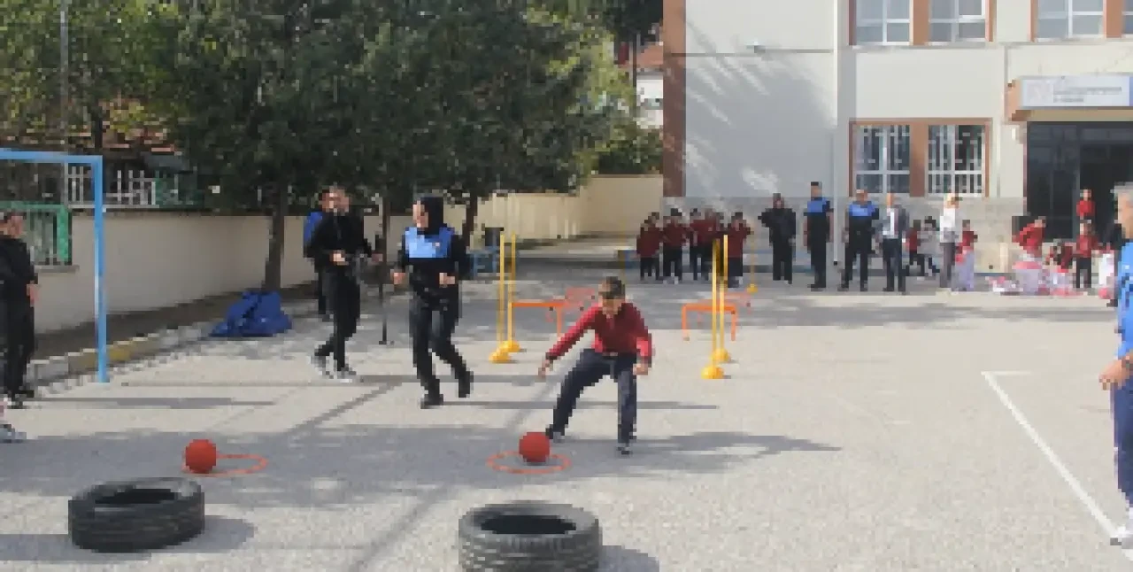 Kız Çocuklarına Güven Desteği! 2