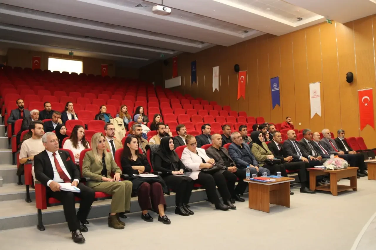 2025 Güz Dönemi Manevi Danışmanlık ve Rehberlik Toplantısı Yapıldı 2