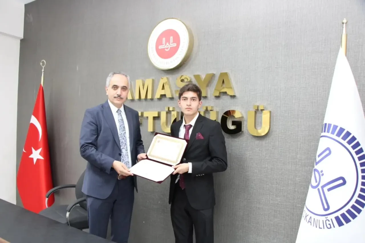 Amasya’da Hafızlık Belgeleri Düzenlenen Törenle Takdim Edildi 3