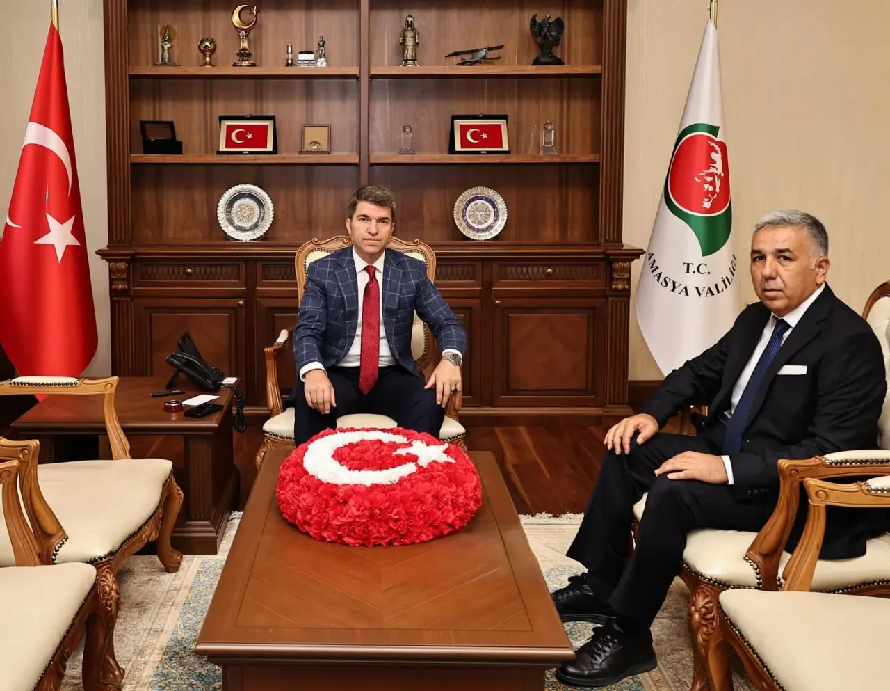 Vali Bakan, Ziyaretçilerini Kabul Etti 2