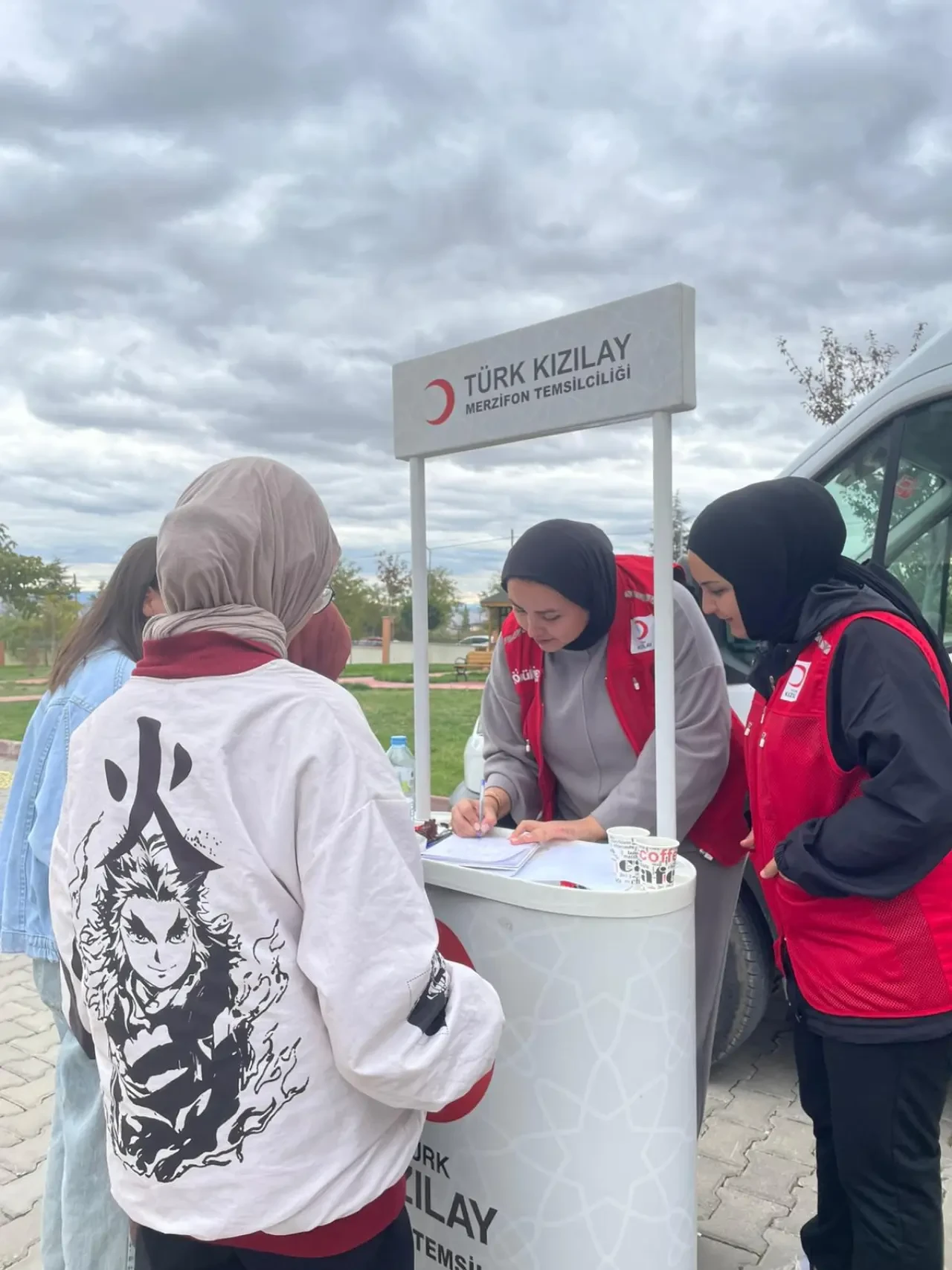 Merzifon’da Kızılay Sevgisi Kampüsleri Isıttı! 4