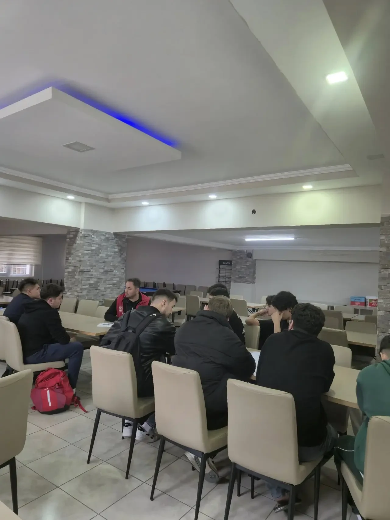 Gençlik Merkezi’nden Yurtlarda Tanıtım Etkinliği 3