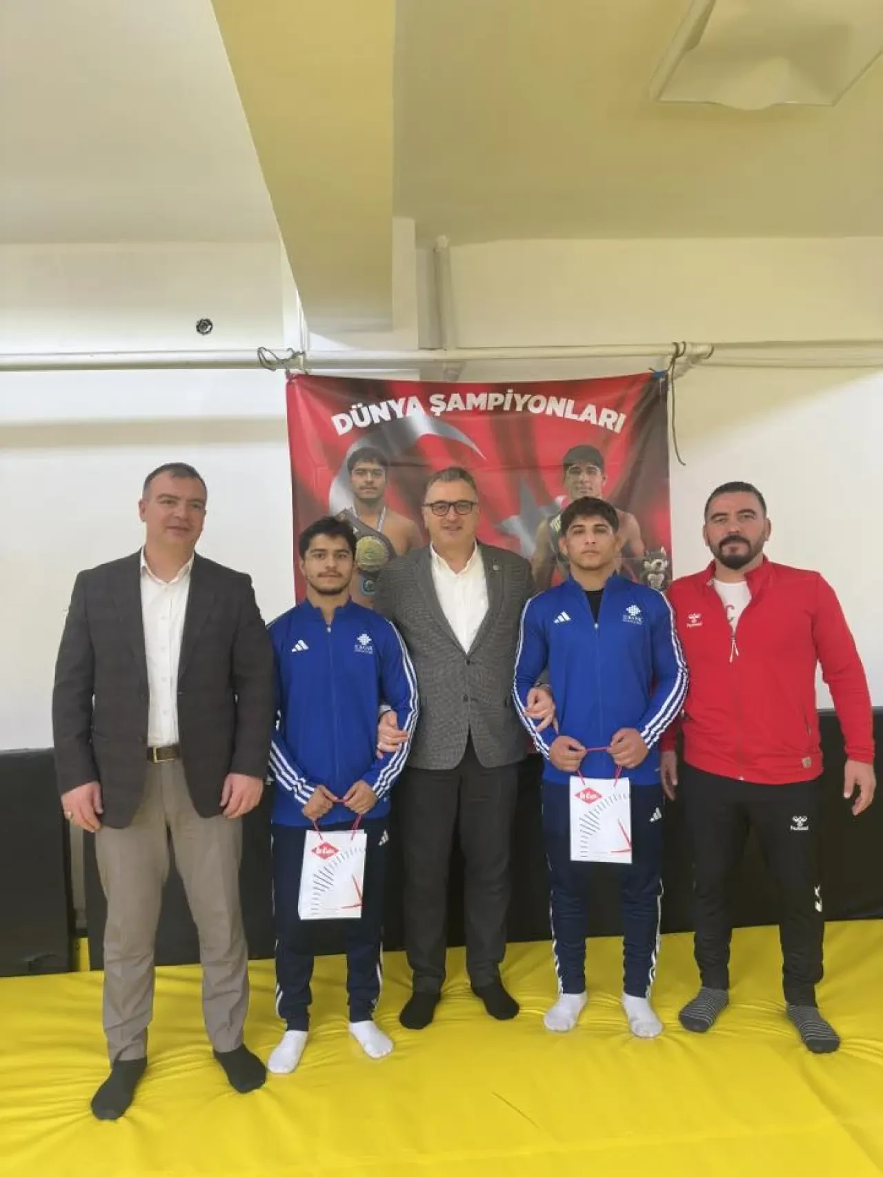 Çilez’den Dünya Şampiyonlarına Tebrik Ziyareti 2