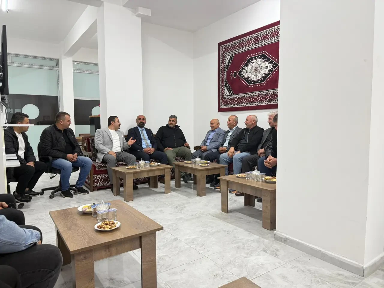 MHP’den Merzifon Gençlerine Ziyaret 3