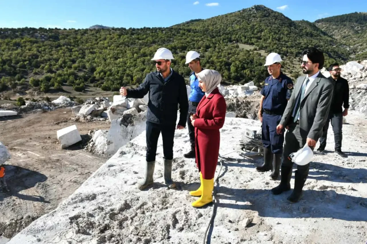 Kaymakam Güneş’ten Mermer Ocağına Ziyaret 2