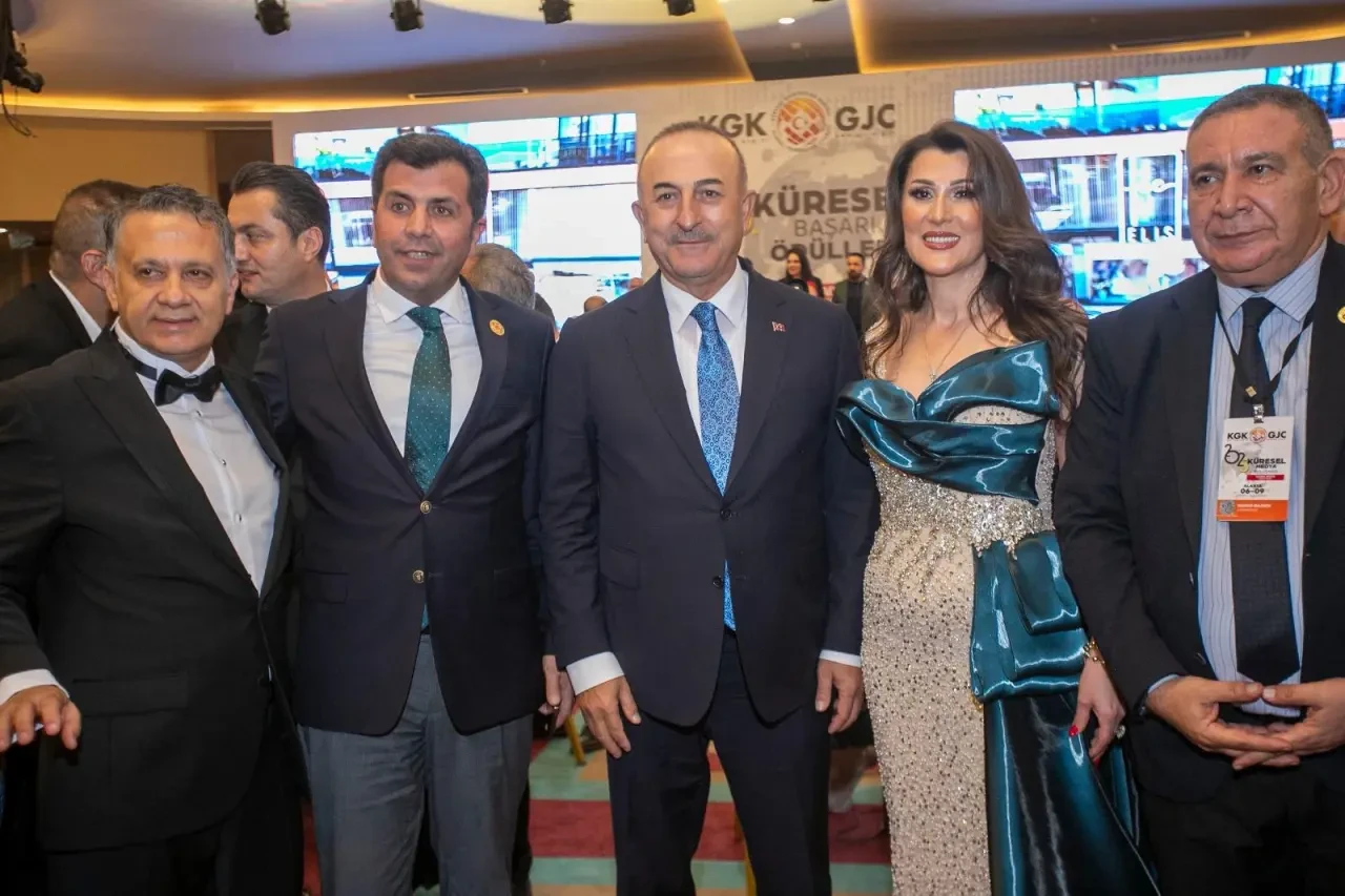 KGK muhteşem Ödül Gecesi Alanya’da gerçekleşti 15