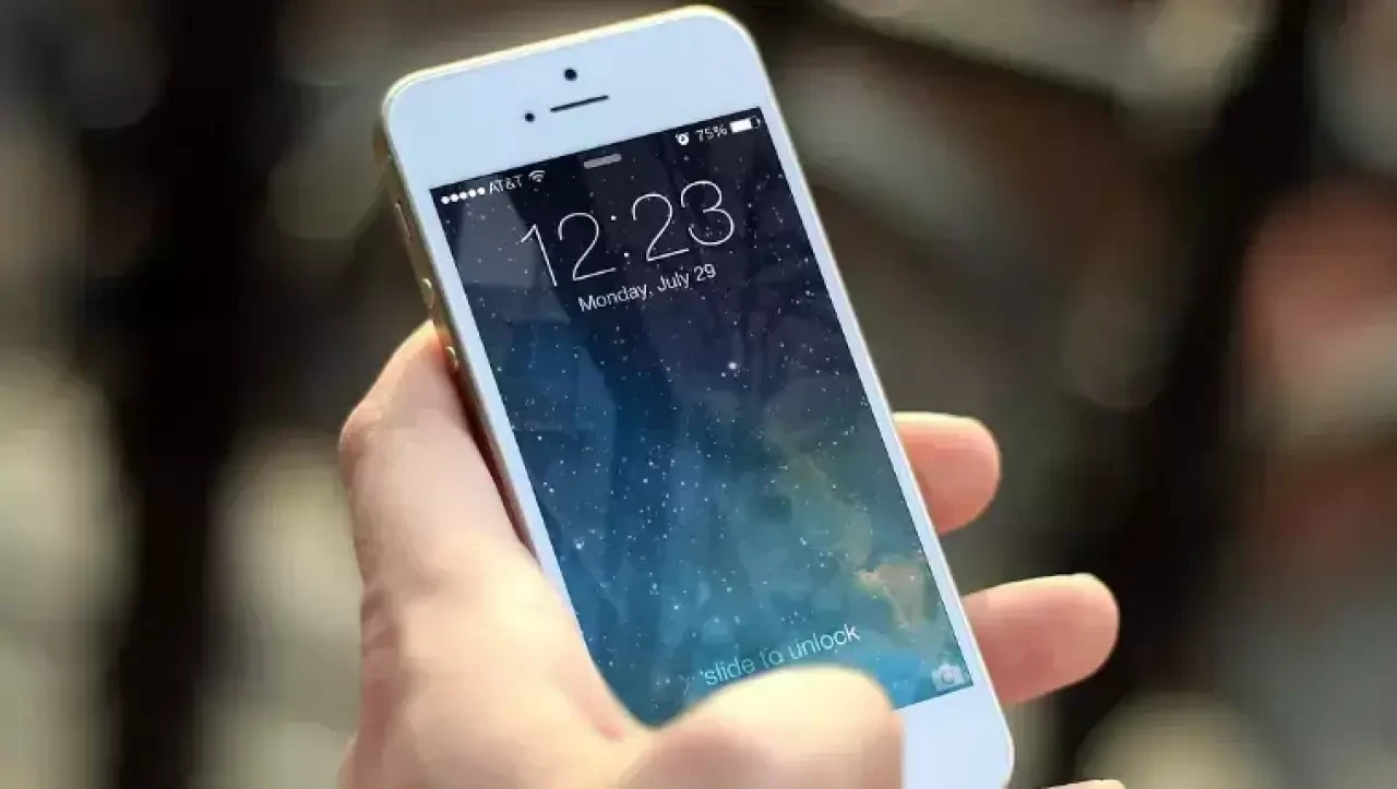 Rüyada Yeni Telefon Görmek Ne Anlama Geliyor? Uzmanlar Yorumladı 1