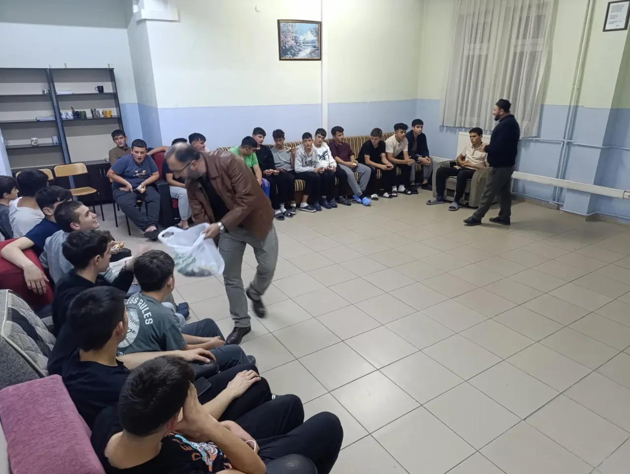 Gümüşhacıköy’de Öğrencilere Vatan ve Şehitlik Sohbeti 4