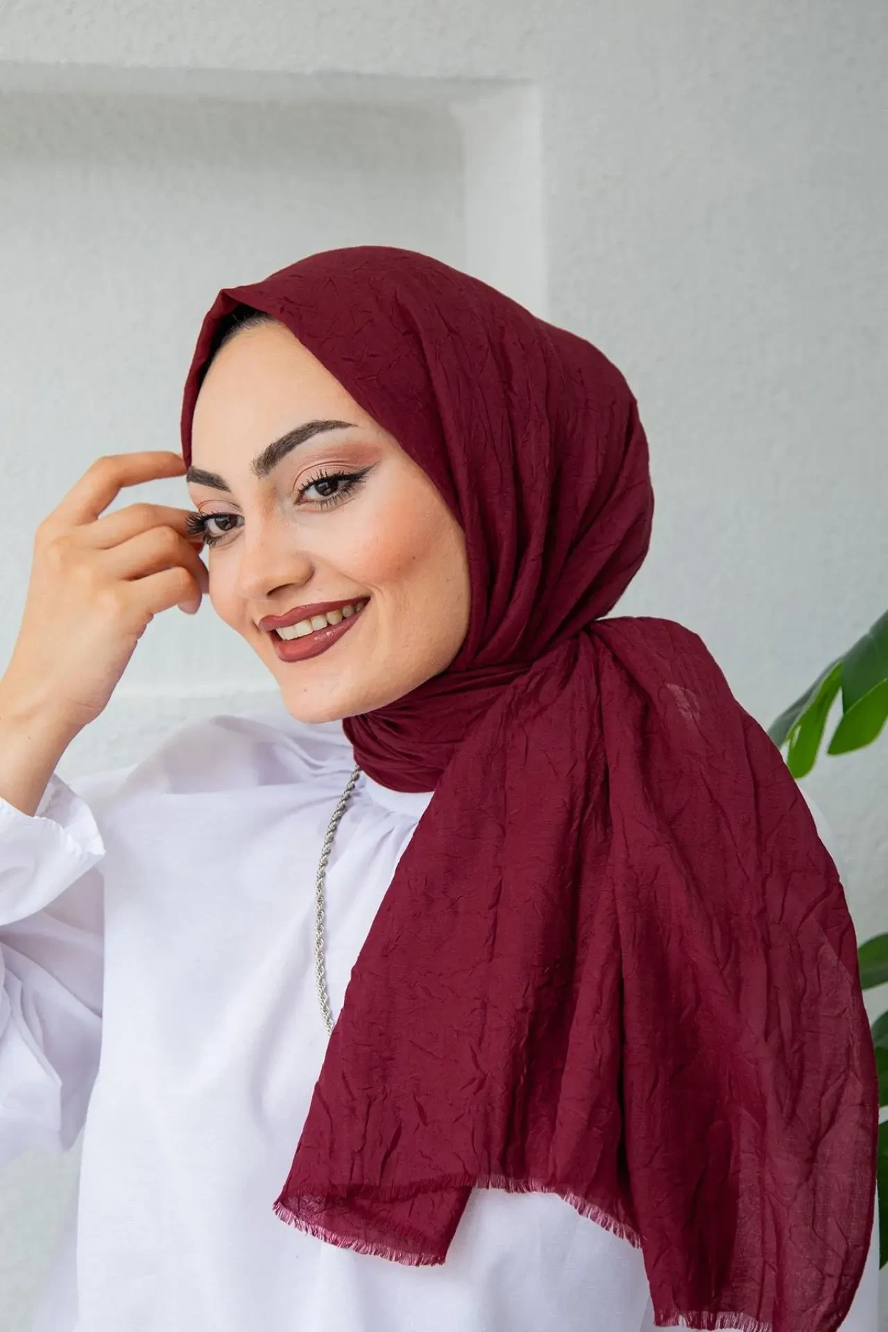 2025 Tesettür Şal Modasında Öne Çıkan Trendler: Zarafet ve Konfor Bir Arada 3