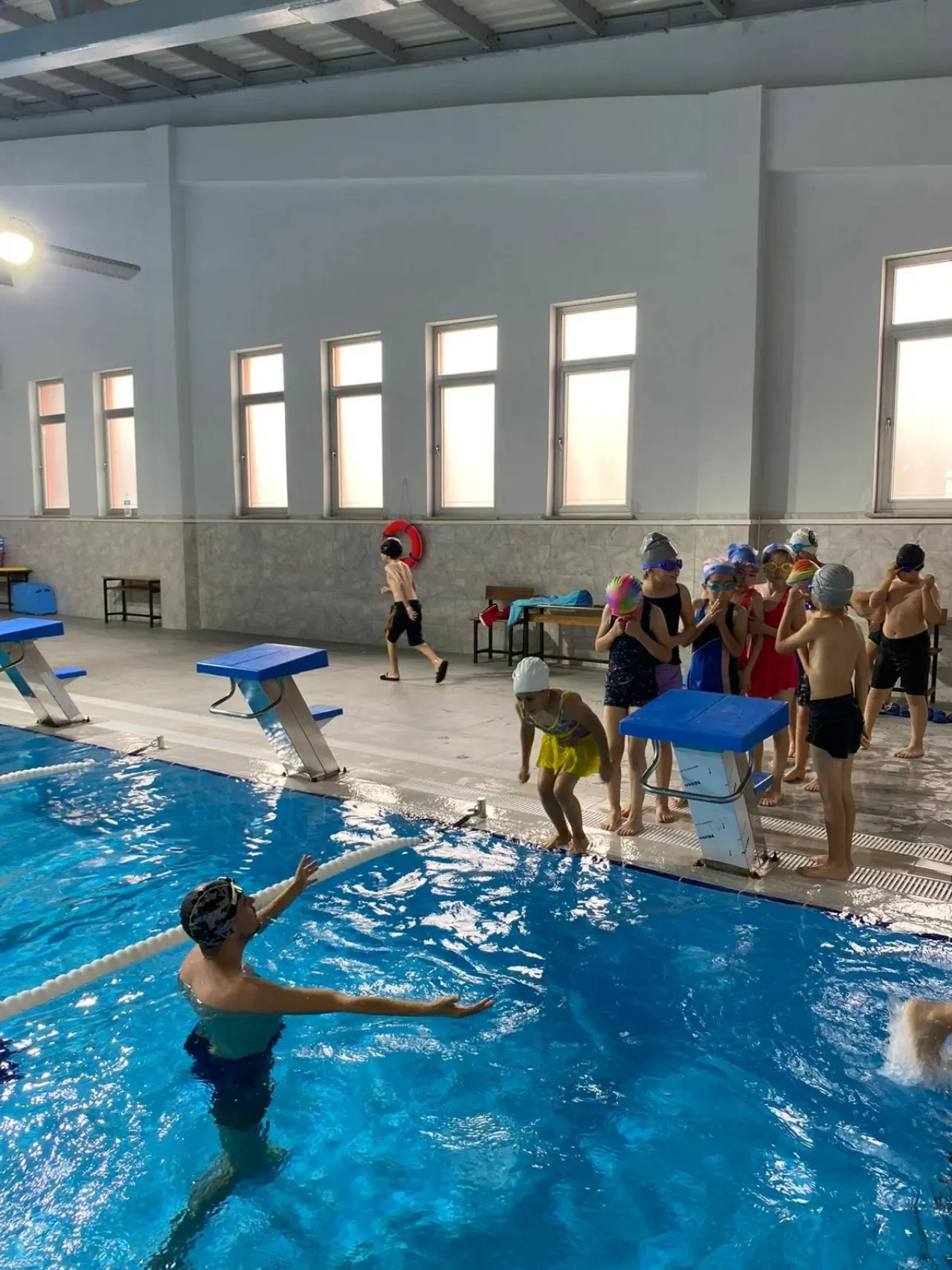 Gümüşhacıköy’de Minikler Yüzmeyle Tanışıyor 1