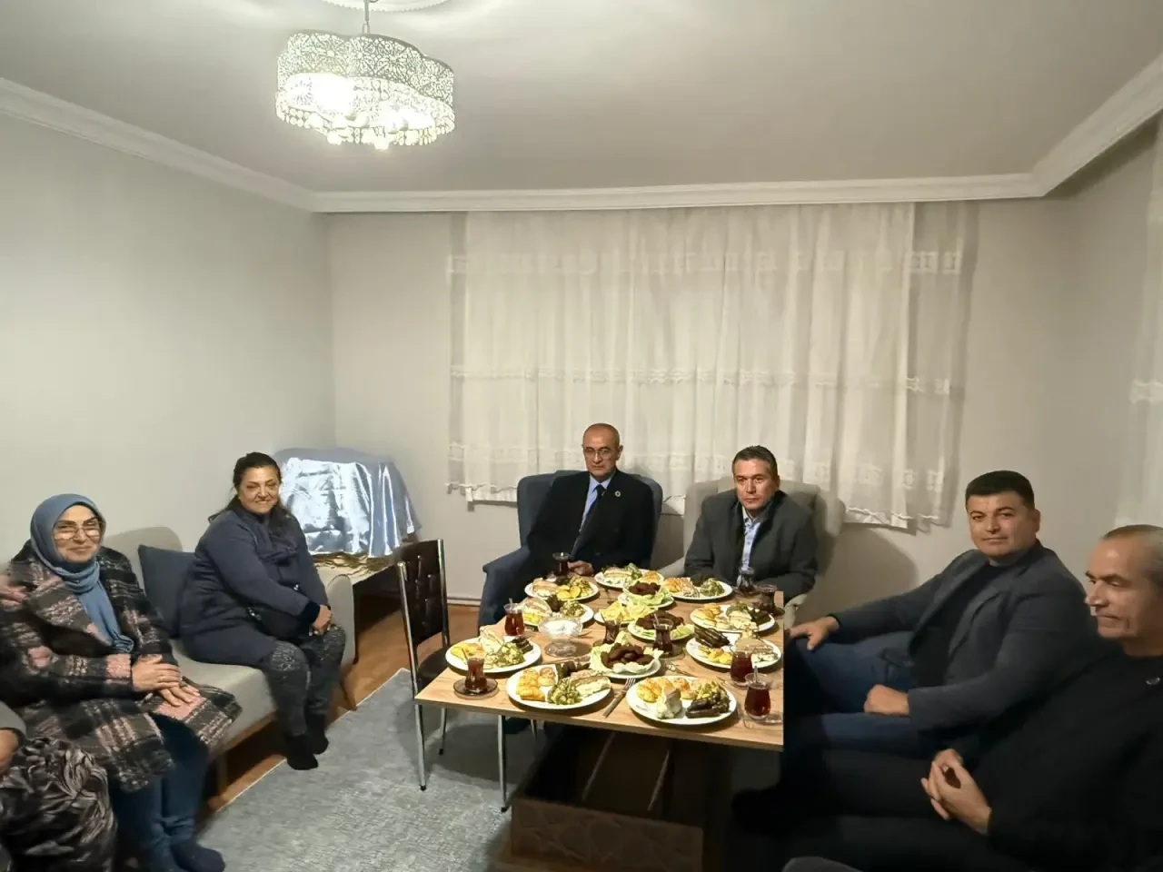 Amasya MHP’den Mahalle Mahalle Vefa Yolculuğu 5