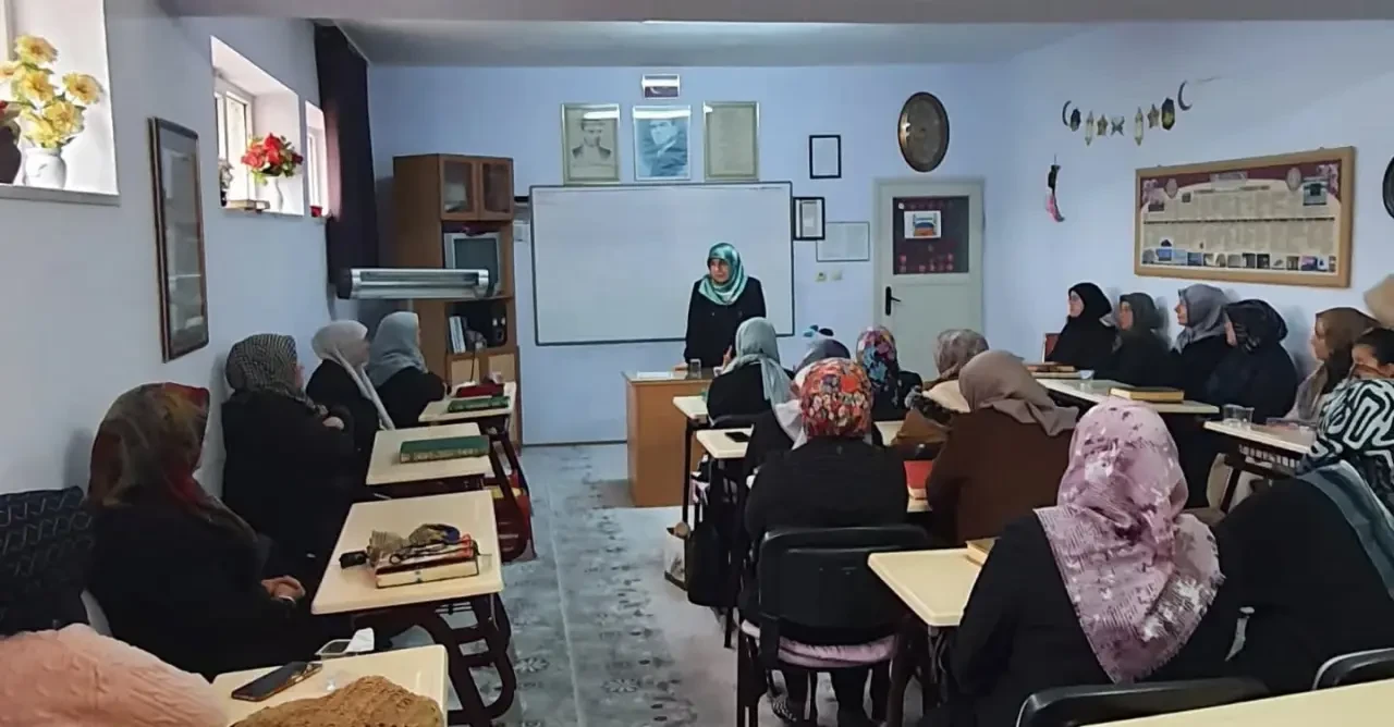 Müftülükten Aile İçi Şiddete Karşı Seminer! 2