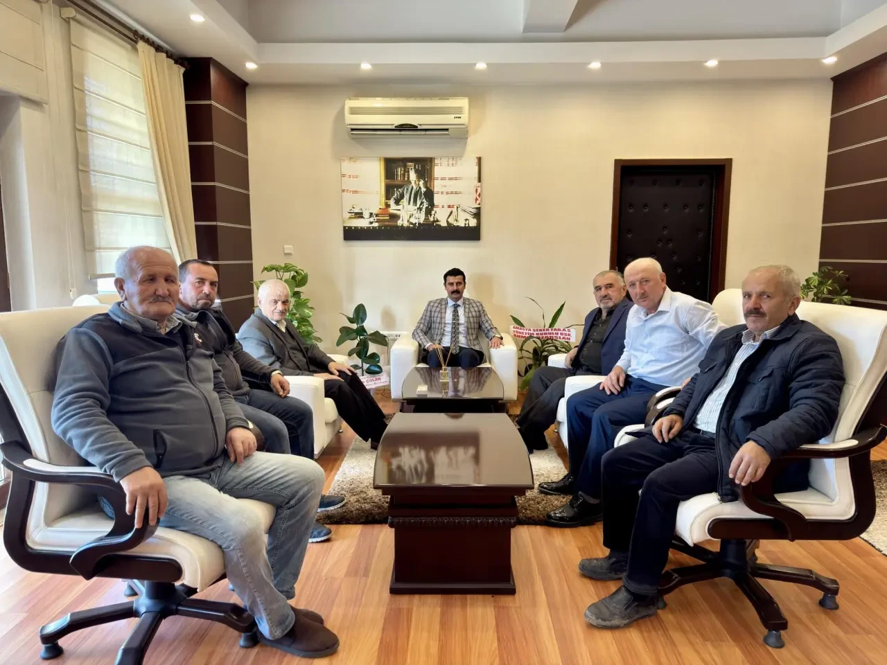 Hamamözü Kaymakamı Arslan’a Protokol Ziyaretleri 1