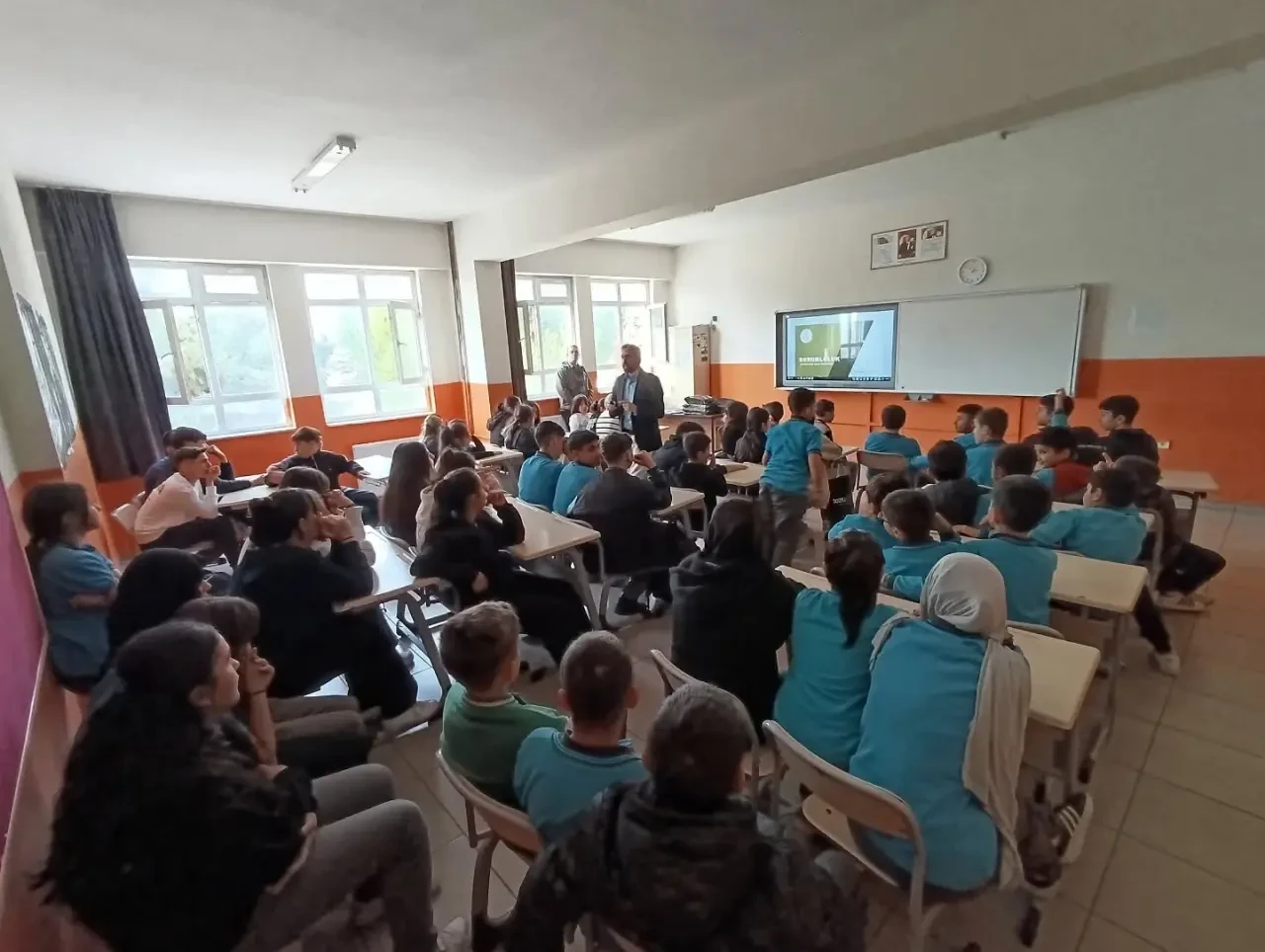 Merzifon’da Öğrencilere “Sorumluluk” Konulu Konferans 4