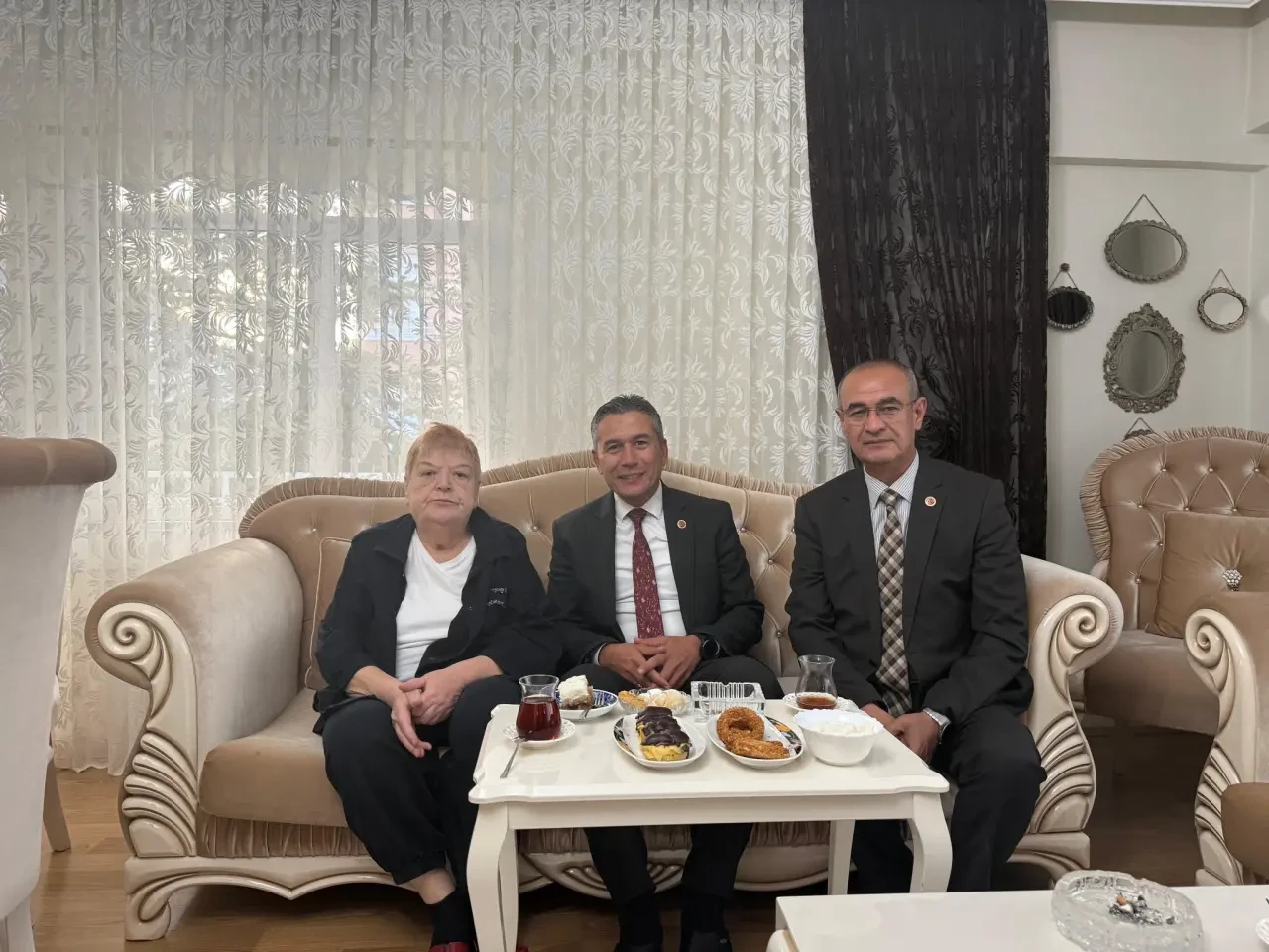 MHP Amasya Teşkilatı Halkla Kucaklaştı 6