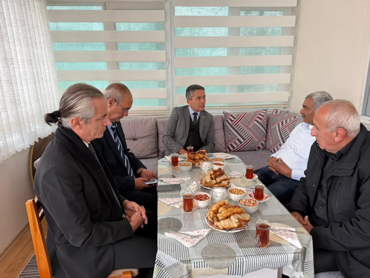 Amasya MHP’den Mahalle Mahalle Vefa Yolculuğu 2