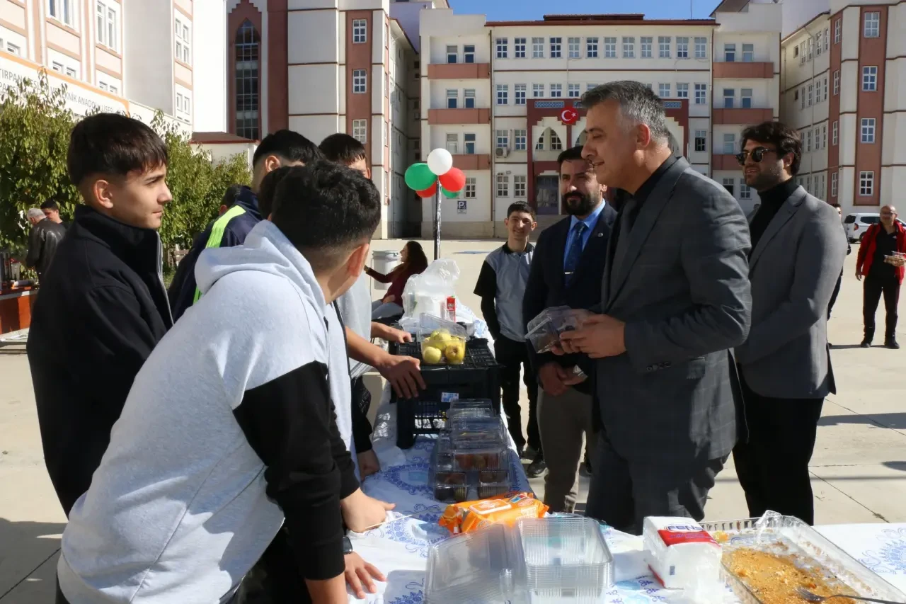 Amasya’da Öğrencilerden Filistin İçin Anlamlı Kermes 2