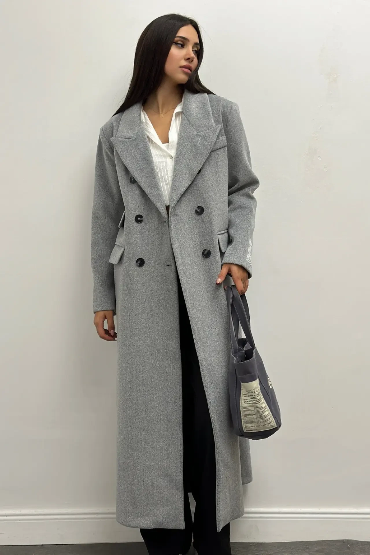 2025 Kış Sezonunun En Şık Kadın Kaban Önerileri 2