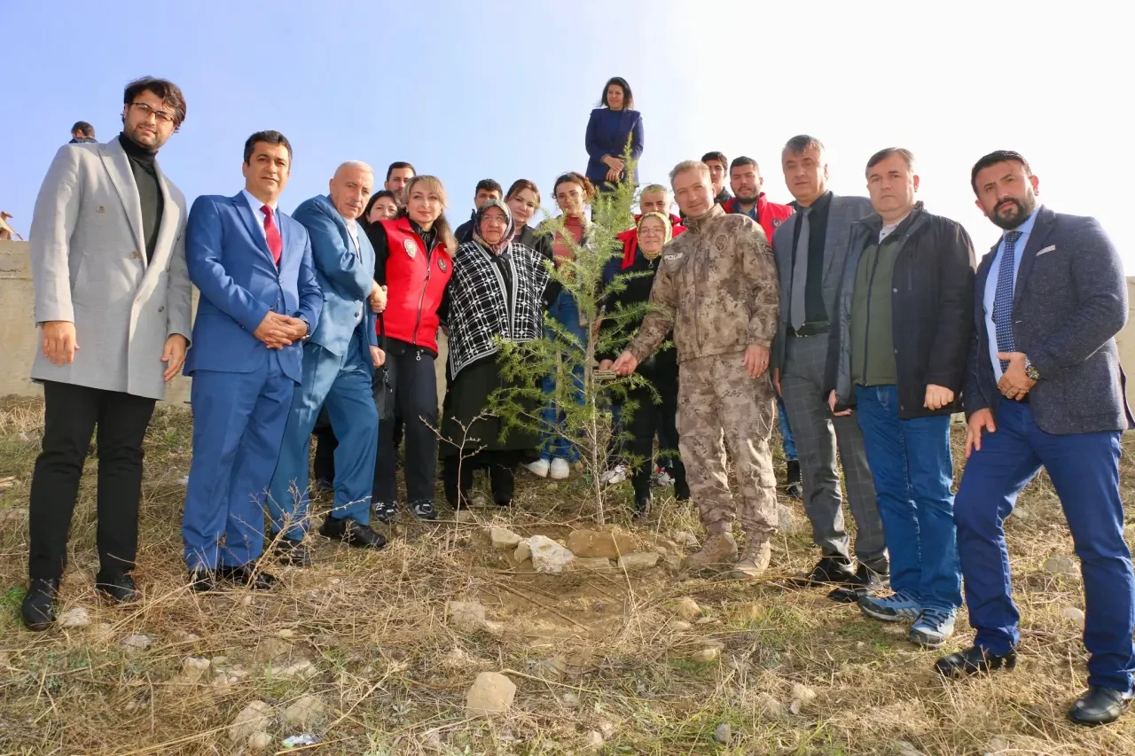 Amasya’da Şehitler İçin Binlerce Nefes Filizlendi 5
