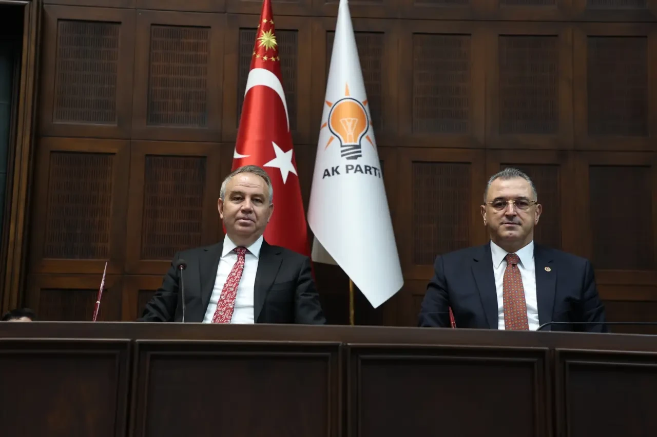 Çilez’den Grup Toplantısında Divan Görevi 3