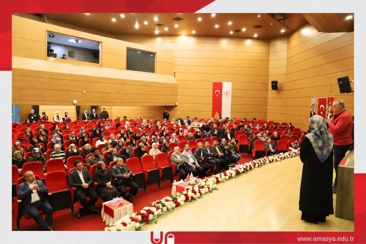 Amasya Üniversitesi’nde Gazze’ye Destek Konferansı 4