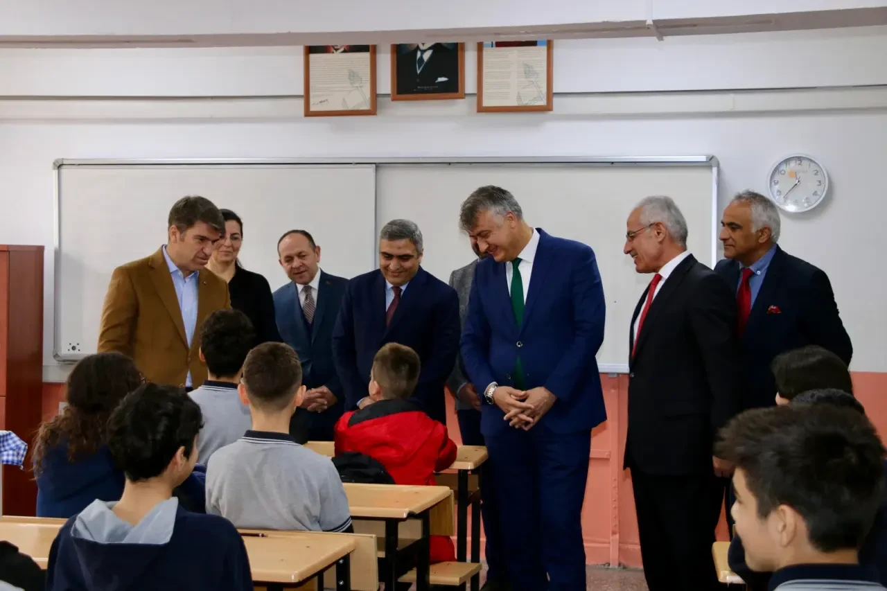 Merzifon’da Seher Öğretmen Anıldı 4